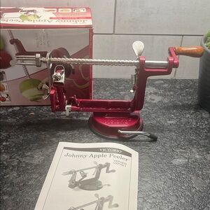 Victoria Red Cast Irin Apple Peeler   Core, peel and slice. Exc condition